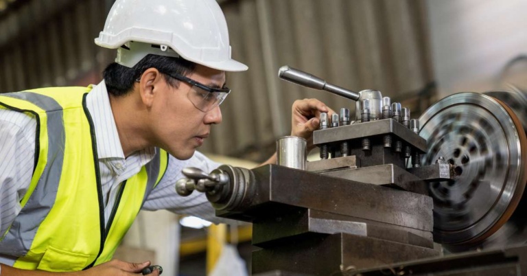 IS MECHANICAL ENGINEERING A HANDS ON CAREER visual data 3